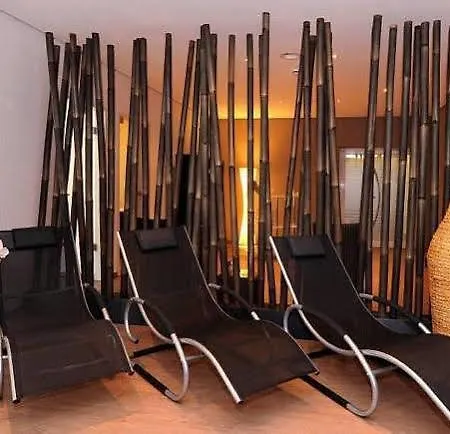 Schweizer Hof Hotell 3*